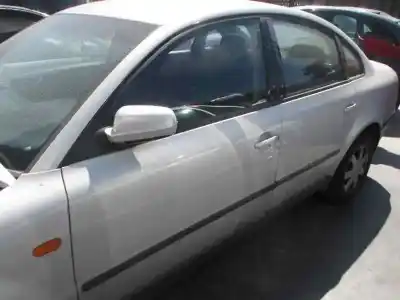 Hurda Aracı volkswagen passat berlina (3b2) comfortline yılın 1999 güçlü ajm