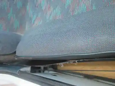 Здавання транспортного засобу renault rapid/express (f40) 1.9 diesel року 1997 потужний f8q