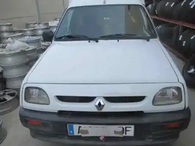 Здавання транспортного засобу renault rapid/express (f40) 1.9 diesel року 1997 потужний f8q
