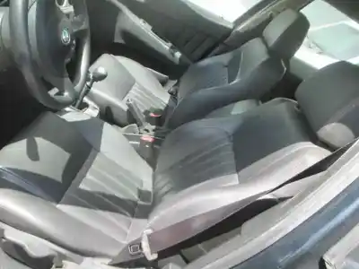 Vehicul casat alfa romeo 156 sportwagon (116) 1.9 jtd 16v progression al anului 2003 alimentat 192a5000