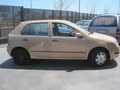 Scrapping Vehicle skoda fabia (6y2/6y3) 1.9 sdi cat (asy) of the year 2003 powered asy