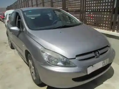 Vehículo de desguace PEUGEOT 307 (S1) XS del año 2003 con motor RHS