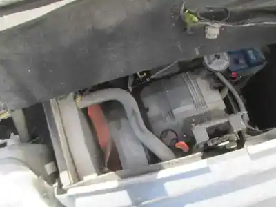 Véhicule à la ferraille microcar mc1 51xl-sa de l'année 2004 alimenté ldw502m3