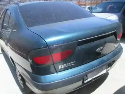 Scrapping Vehicle renault megane i classic (la0) 1.9 dti diesel cat of the year 1999 powered f9q