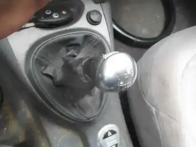 Véhicule à la ferraille citroen c5 berlina 1.6 16v hdi fap de l'année 2005 alimenté 9hz