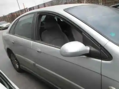 Véhicule à la ferraille citroen c5 berlina 1.6 16v hdi fap de l'année 2005 alimenté 9hz