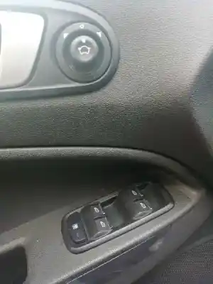 Veículo de Sucata ford ecosport trend do ano 2017 alimentado ueje