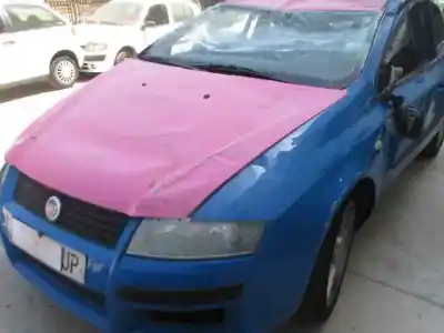 Sloopvoertuig fiat stilo multi wagon (192) 1.6 16v van het jaar 2003 aangedreven 182b6000