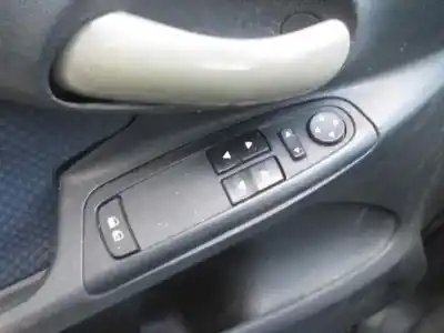 Sloopvoertuig fiat stilo multi wagon (192) 1.6 16v van het jaar 2003 aangedreven 182b6000