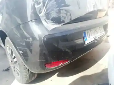 Veículo de Sucata fiat punto (199) easy do ano 2015 alimentado 169a4000