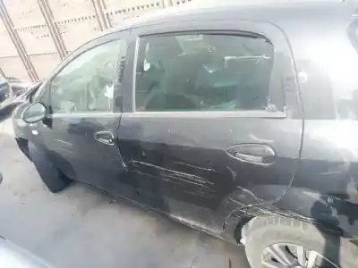 Veículo de Sucata fiat punto (199) easy do ano 2015 alimentado 169a4000