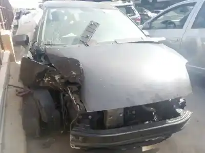 Veículo de Sucata fiat punto (199) easy do ano 2015 alimentado 169a4000