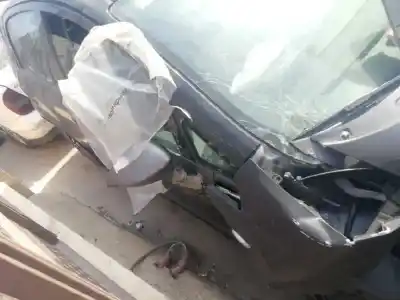 Veículo de Sucata fiat punto (199) easy do ano 2015 alimentado 169a4000