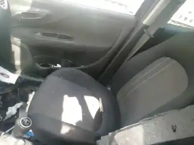 Veículo de Sucata fiat punto (199) easy do ano 2015 alimentado 169a4000