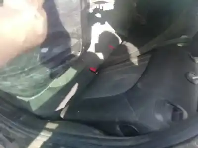 Veículo de Sucata fiat punto (199) easy do ano 2015 alimentado 169a4000