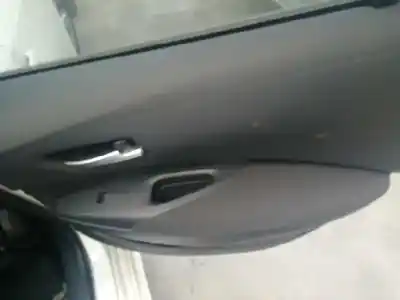 Veículo de Sucata toyota corolla touring sports (e21) hybrid active do ano 2019 alimentado 2zr