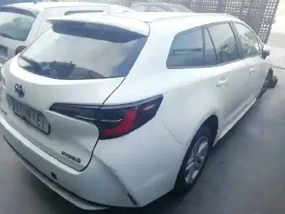 Veículo de Sucata toyota corolla touring sports (e21) hybrid active do ano 2019 alimentado 2zr