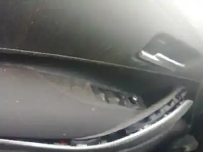 Veículo de Sucata toyota corolla touring sports (e21) hybrid active do ano 2019 alimentado 2zr