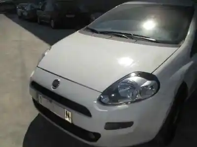 Sloopvoertuig FIAT PUNTO (199) Easy van het jaar 2013 aangedreven 169A4000