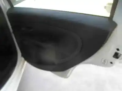 Veículo de Sucata fiat punto (199) easy do ano 2013 alimentado 169a4000