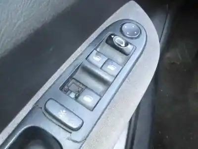 Hurda Aracı peugeot 307 (s1) xt yılın 2001 güçlü nfu