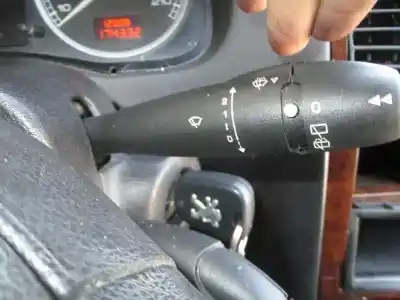 Hurda Aracı peugeot 307 (s1) xt yılın 2001 güçlü nfu