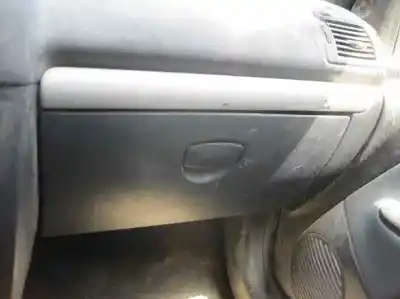 Утилизация автомобиля renault clio ii fase ii (b/cb0) authentique года 2005 питание k4j c7