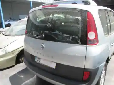 Scrapping Vehicle renault espace iv (jk0) 2.0 dynamique [2.0 ltr. - 110 kw dci diesel fap] of the year 2004 powered g9t742