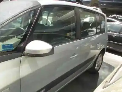Scrapping Vehicle renault espace iv (jk0) 2.0 dynamique [2.0 ltr. - 110 kw dci diesel fap] of the year 2004 powered g9t742