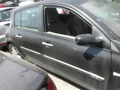 Hurda Aracı renault megane ii berlina 5p authentique yılın 2004 güçlü k9k f7