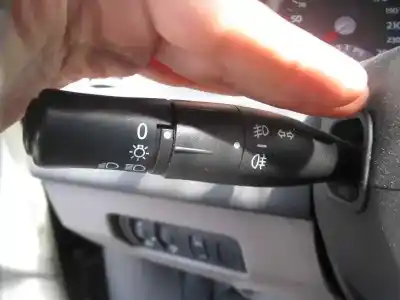 Hurda Aracı renault megane ii berlina 5p authentique yılın 2004 güçlü k9k f7