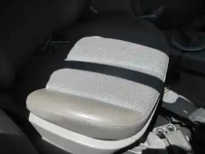 Hurda Aracı renault megane ii berlina 5p authentique yılın 2004 güçlü k9k f7