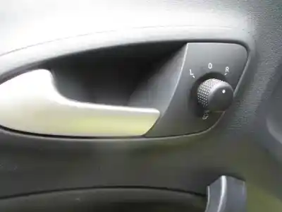 Veicolo di demolizione seat ibiza iv (6j5, 6p1) 1.4 dell'anno 2010 alimentato bxw