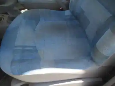 Здавання транспортного засобу renault clio ii fase i (b/cbo) 1.4 alize 75 cv / 55 kw року 2000 потужний e7j c6