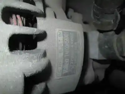 Sloopvoertuig kia carnival ii 2.9 cdri ex van het jaar 2004 aangedreven j3