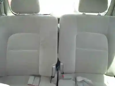 Sloopvoertuig kia carnival ii 2.9 cdri ex van het jaar 2004 aangedreven j3