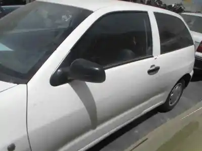 Sloopvoertuig seat ibiza (6k1) select van het jaar 2000 aangedreven agp