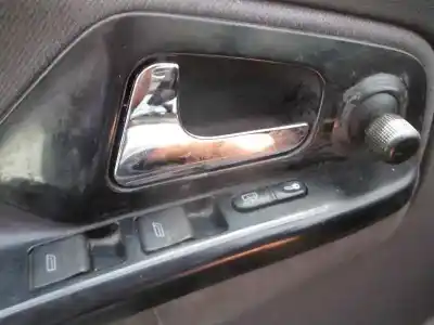 Sloopvoertuig seat ibiza (6k1) select van het jaar 2000 aangedreven agp