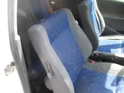 Sloopvoertuig seat ibiza (6k1) select van het jaar 2000 aangedreven agp