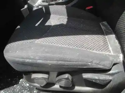 Veículo de Sucata ssangyong kyron 200 xdi limited do ano 2008 alimentado d20dt