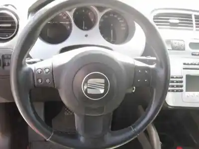 Scrapping Vehicle seat altea (5p1) reference of the year 2004 powered bkd