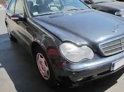 Утилизация автомобиля mercedes-benz clase c (w203) berlina 200 compressor (203.045) года 2002 питание m271940