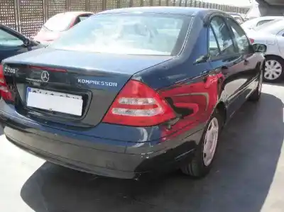 Утилизация автомобиля mercedes-benz clase c (w203) berlina 200 compressor (203.045) года 2002 питание m271940