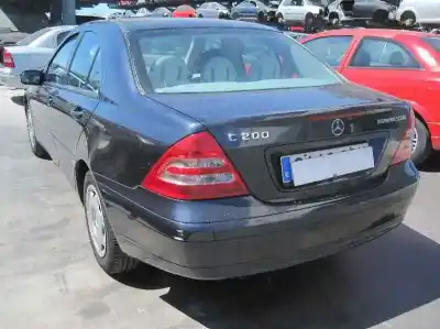 Утилизация автомобиля mercedes-benz clase c (w203) berlina 200 compressor (203.045) года 2002 питание m271940