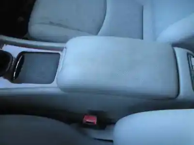 Утилизация автомобиля mercedes-benz clase c (w203) berlina 200 compressor (203.045) года 2002 питание m271940