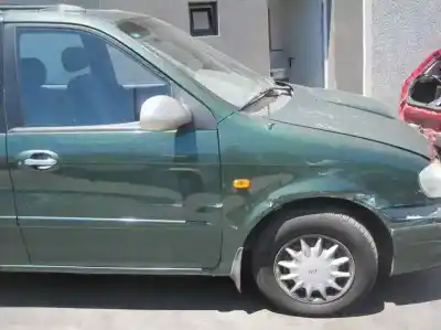 Veículo de Sucata kia carnival td ls do ano 2000 alimentado j3