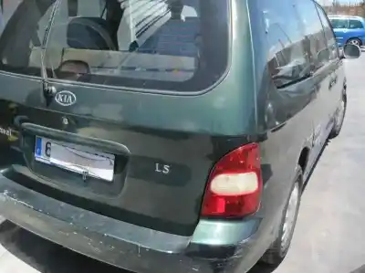 Veículo de Sucata kia carnival td ls do ano 2000 alimentado j3