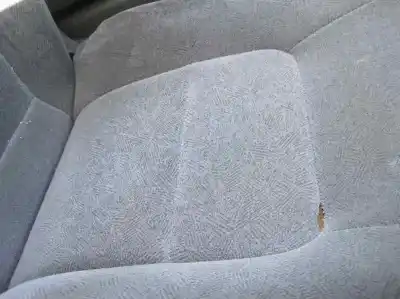 Veículo de Sucata kia carnival td ls do ano 2000 alimentado j3