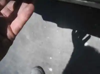 Veículo de Sucata kia carnival td ls do ano 2000 alimentado j3