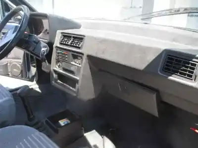 Здавання транспортного засобу seat ibiza del sol року 1987 потужний 021a1000